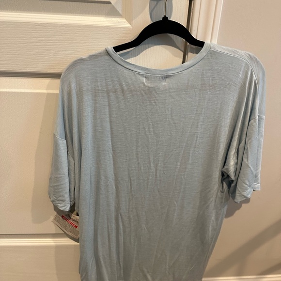 Women’s large Wrangler pale blue blouse new with tags. - Picture 3 of 7